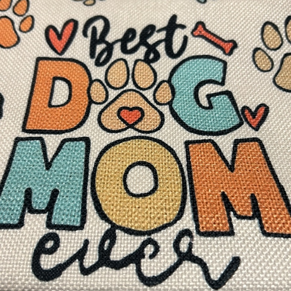 🎉HP🎉Best Dog Mom Ever Puch bag NEW - Picture 3 of 3
